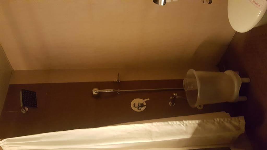 Hostel Mumbai By Maharana Inn Экстерьер фото